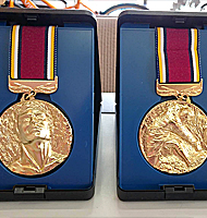 トロフィーメダル02